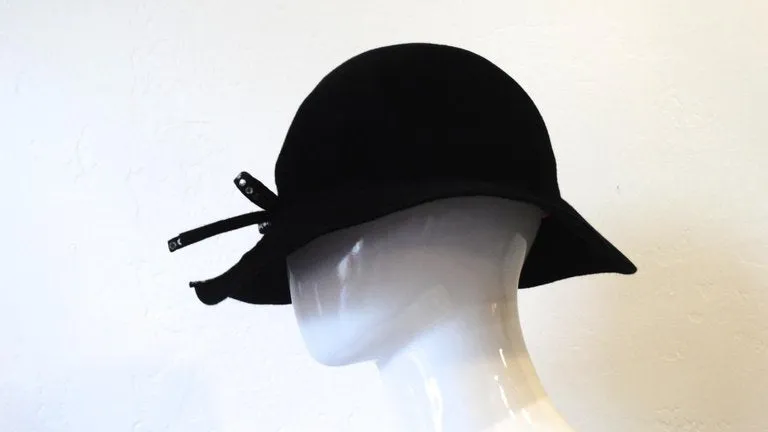 1980s Amen Wardy Rhinestone Bow Hat