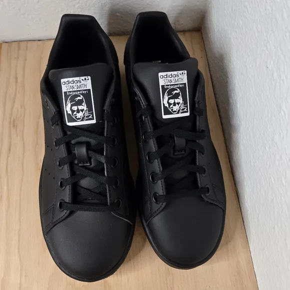 Adidas STAN SMITH J Black/Black/White Kids Shoes  FX7523