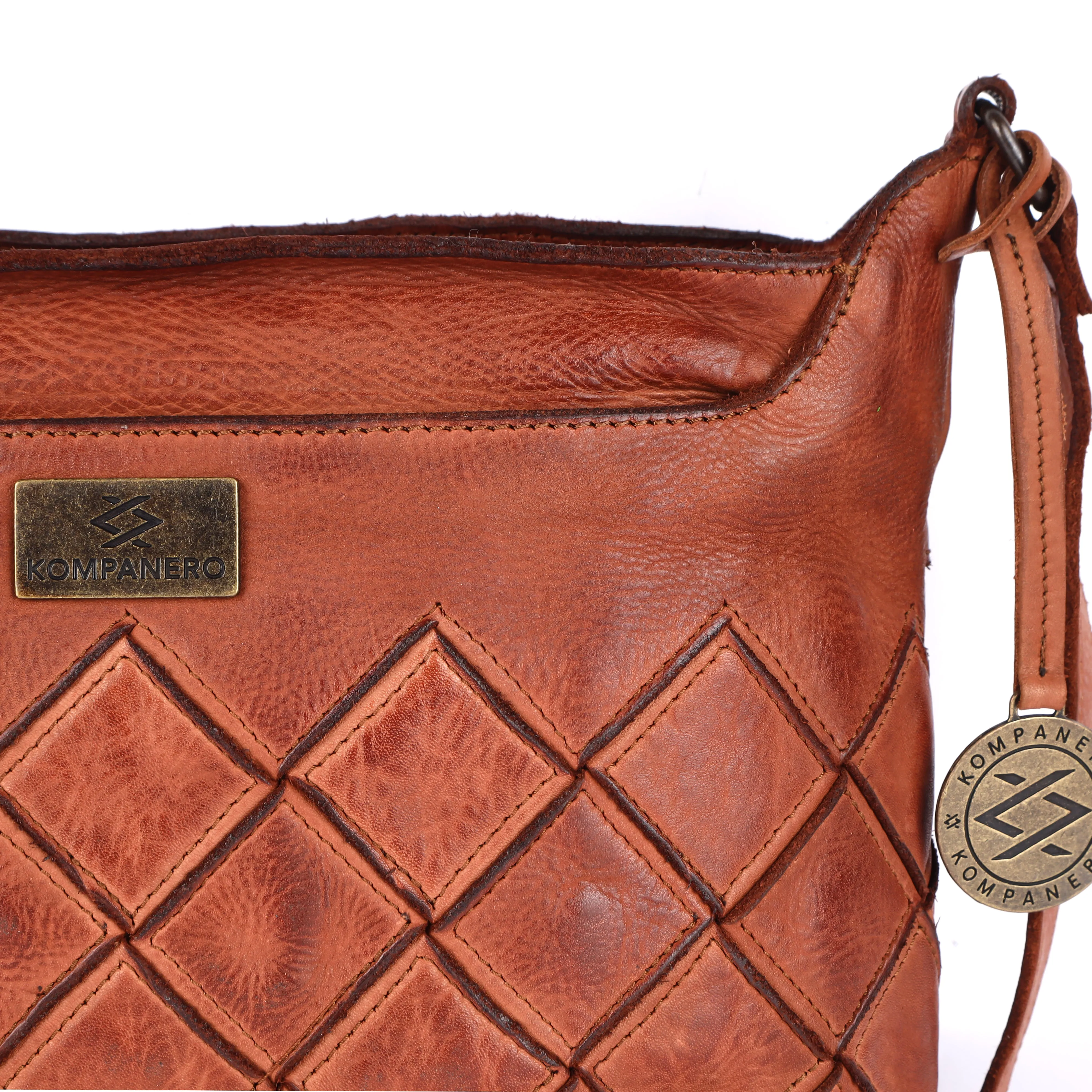 Aria - The Slingbag