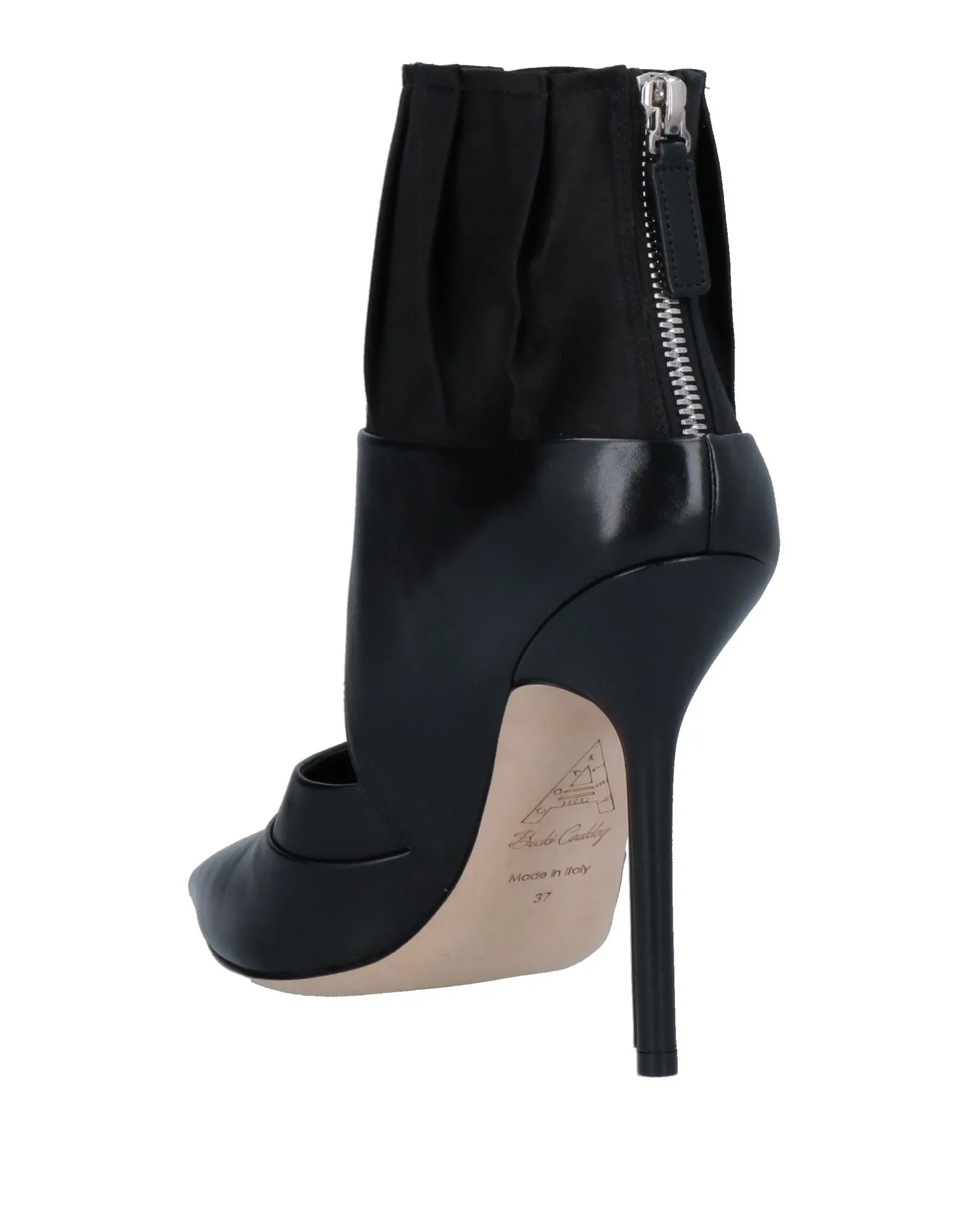 BECKI COAKLEY Leather Ankle boots (17303383JX) Woman