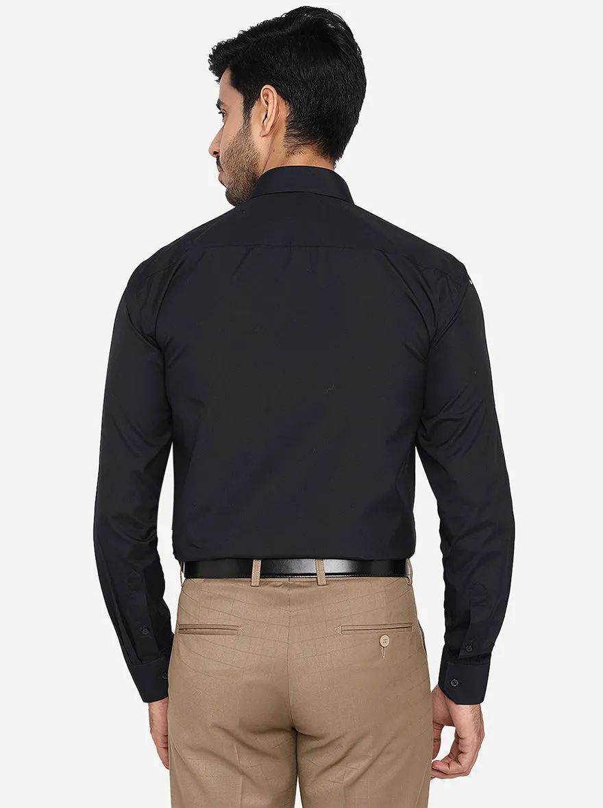 Black Solid Regular Fit Formal Shirt | JadeBlue