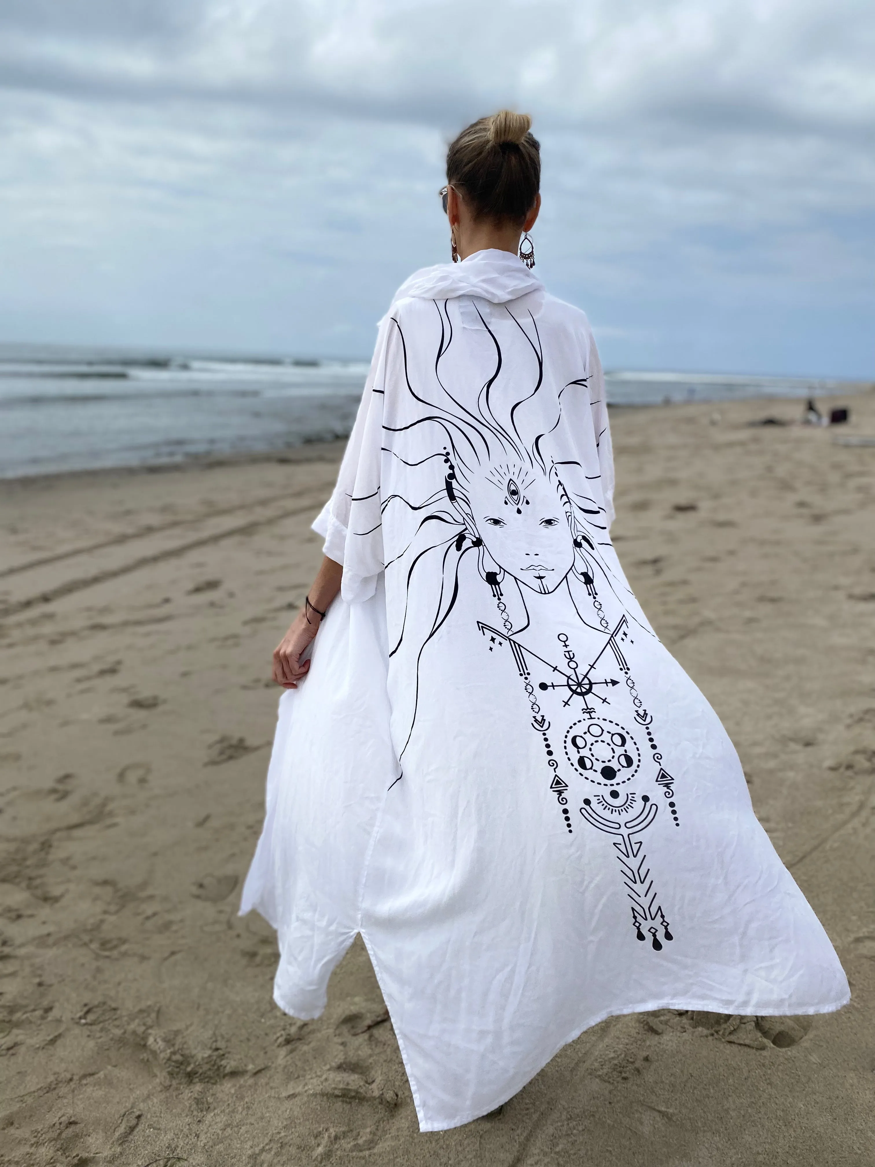 Celestial Spirit | White Kimono | Her