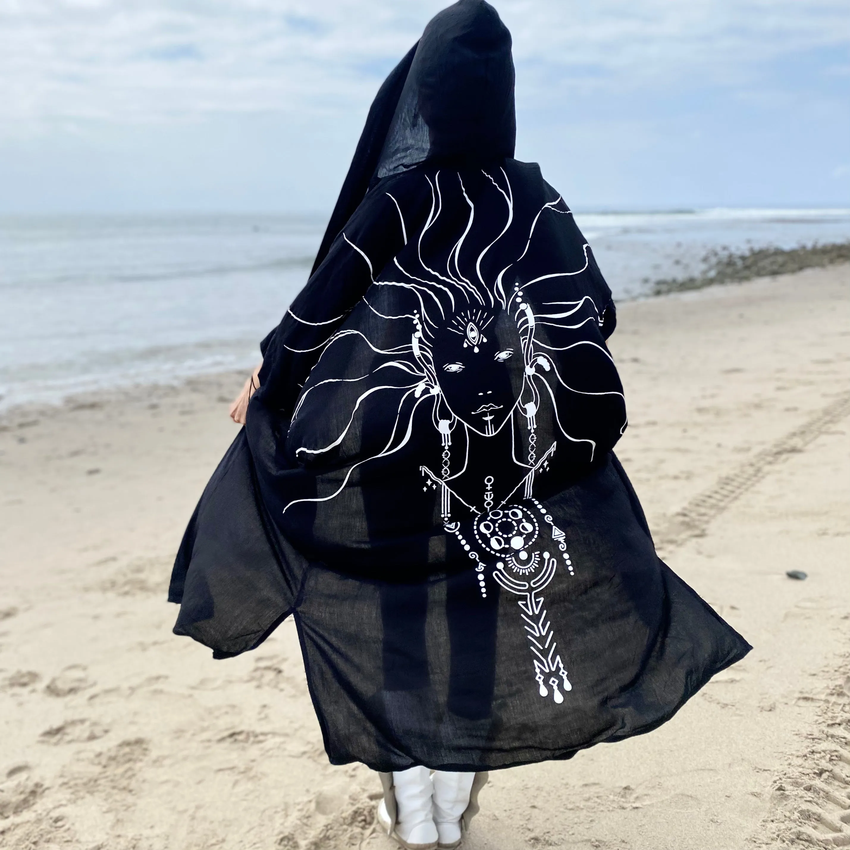 Celestial Spirit | White Kimono | Her