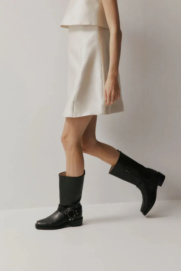 Chaos & Harmony Valiant Boot