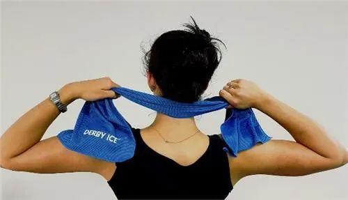 Derby Ice Towel - Blue