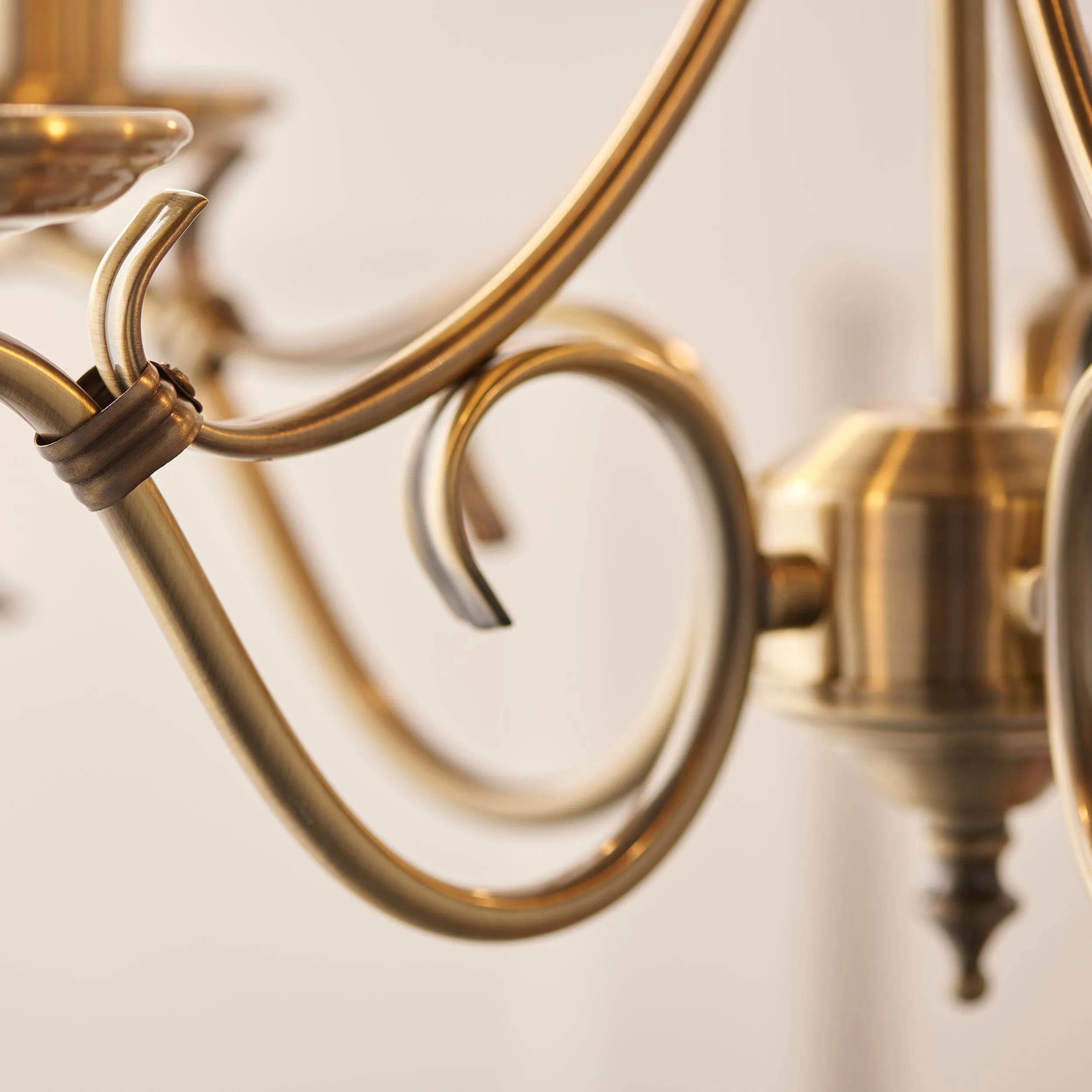 Endon 2030-5AN Bernice 5lt Pendant Antique brass plate 5 x 60W E14 candle (Required)