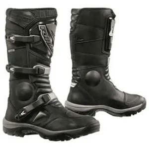 FORMA ADVENTURE BOOTS