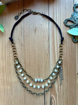 Gypsy Pearl Short Triple Necklace