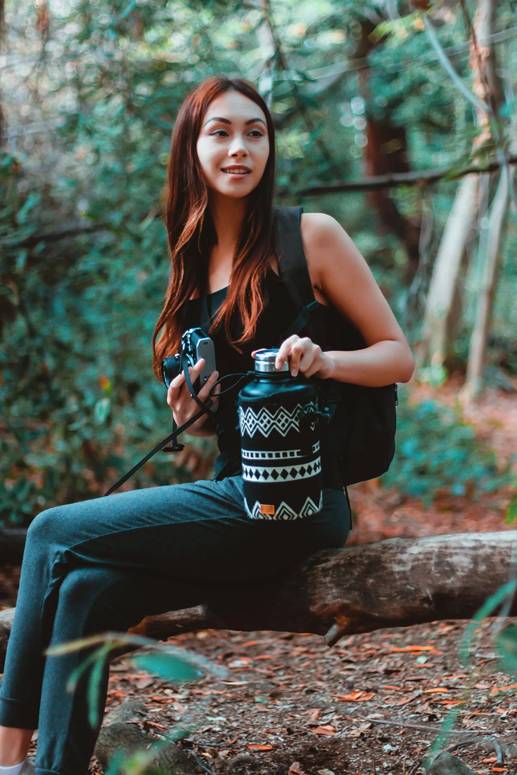 Inca Style Water Bottle Carrier Holder, Sleeve Bottle Sling | Obsidian Black