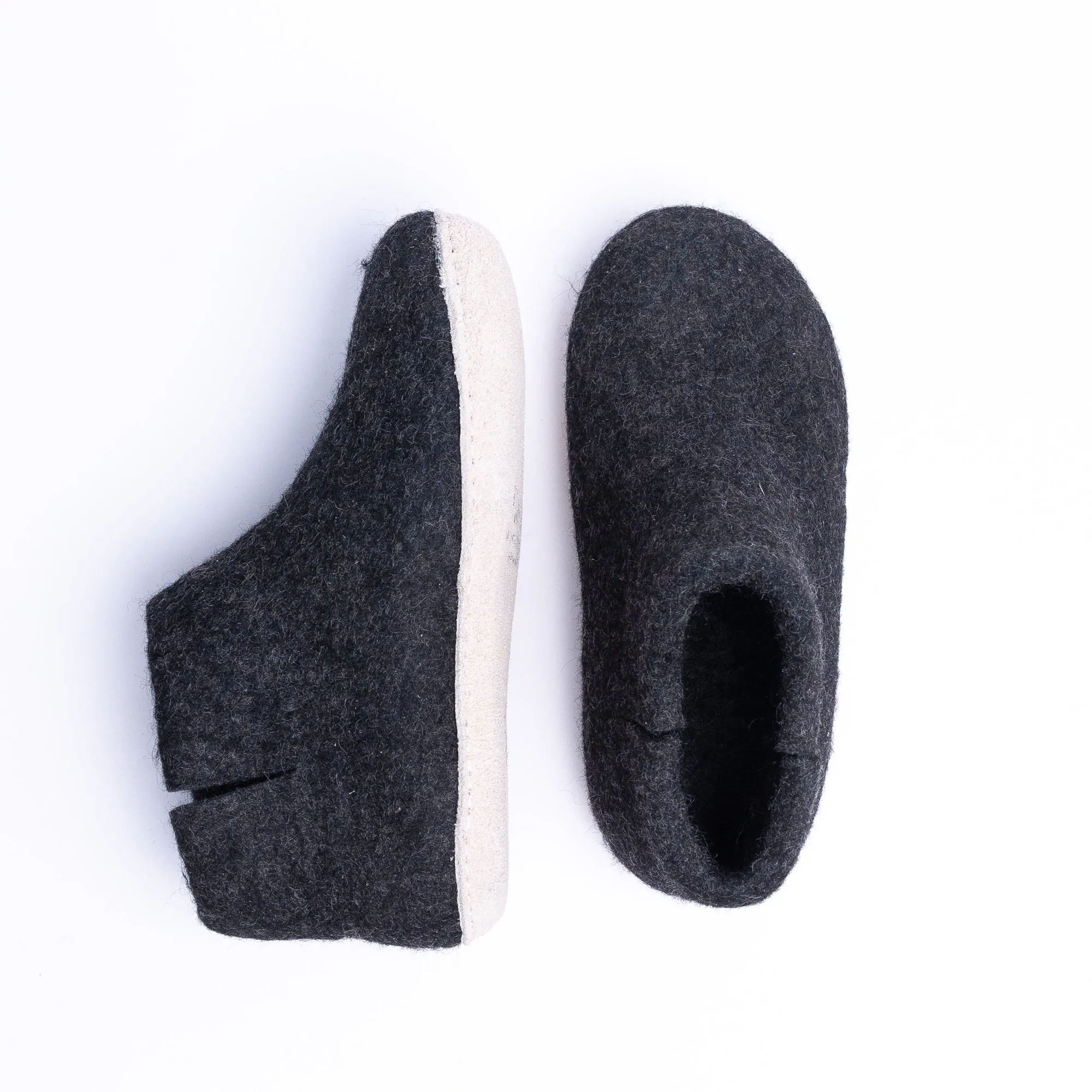 KUUMA - Graphite Wool Felt Boots Unisex, Cozy, Handmade Indoor Comfort
