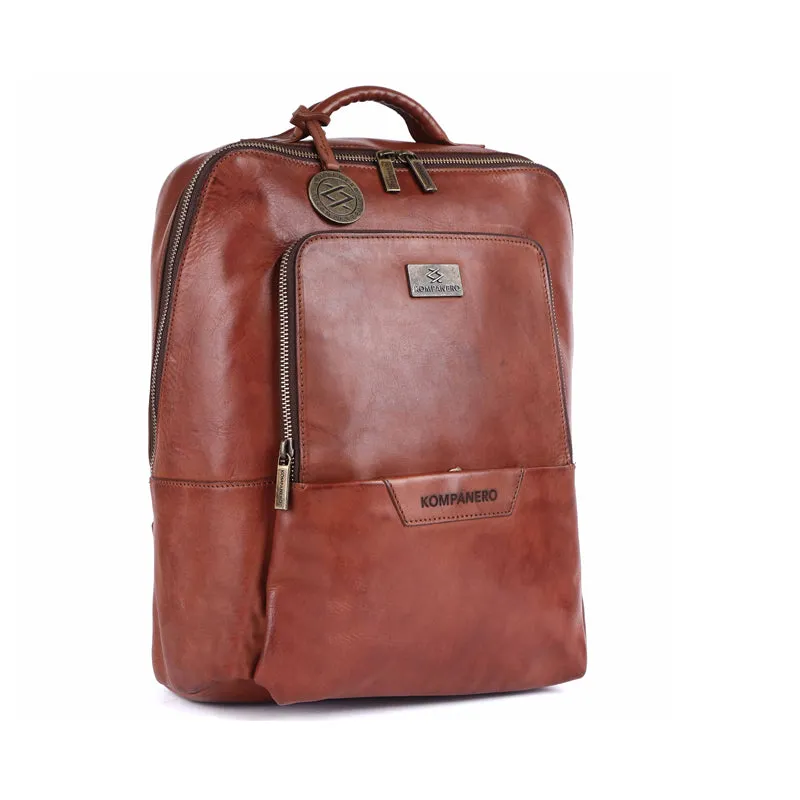 Leo - The Backpack