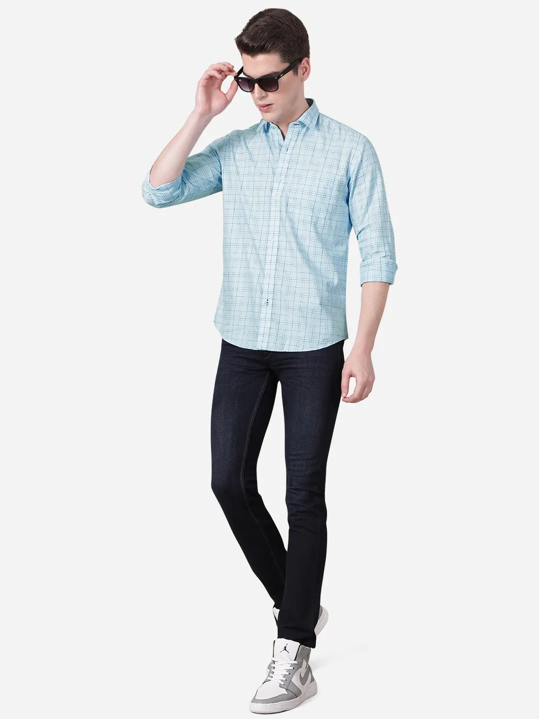 Light Blue Checked Slim Fit Casual Shirt | JadeBlue