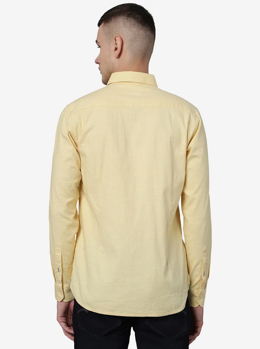 Mellow Yellow Solid Slim Fit Casual Shirt | JadeBlue