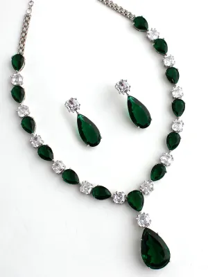 Oxford Necklace Set