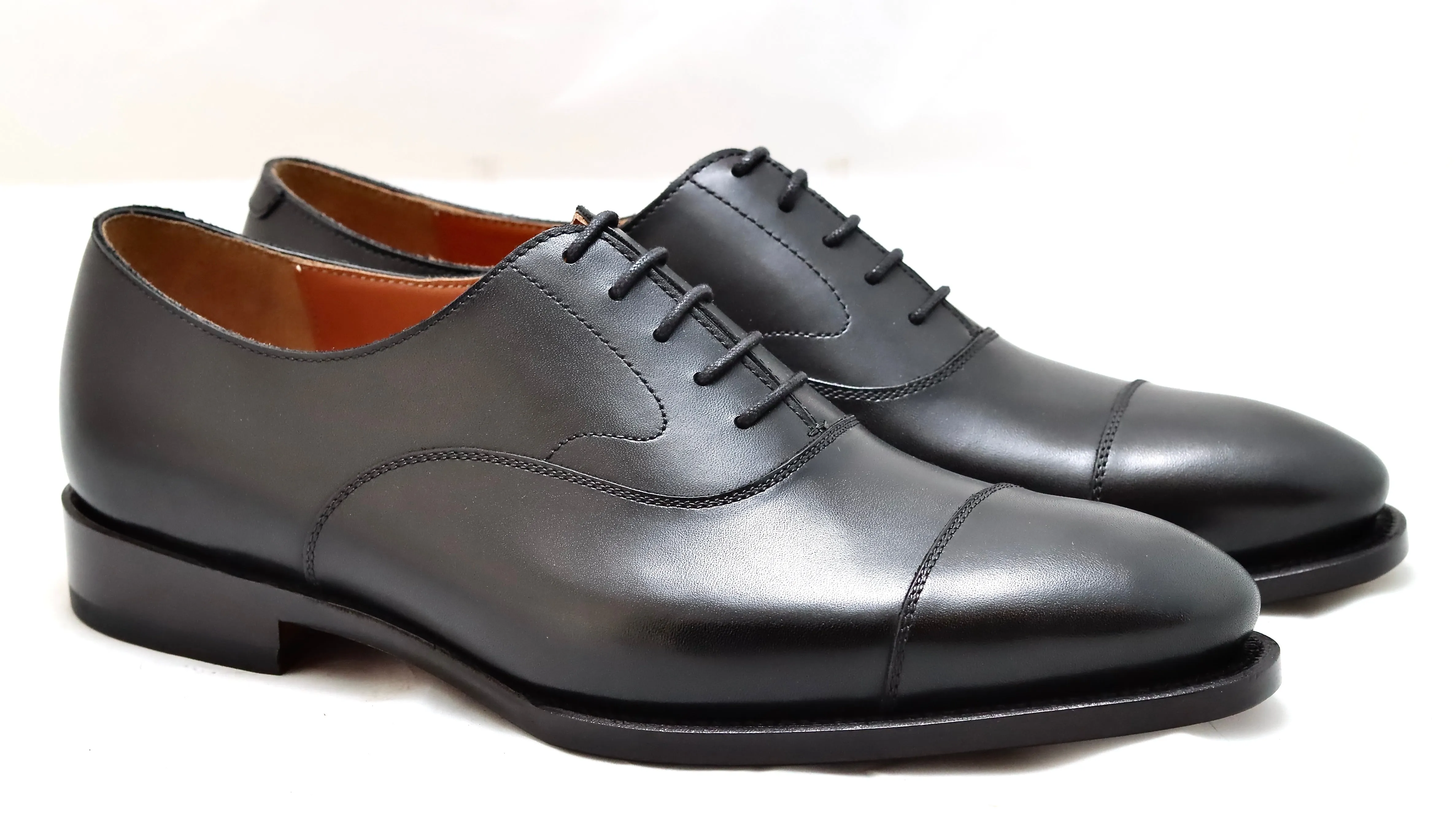 Oxford toecap |  Black  | Calf | wide fit