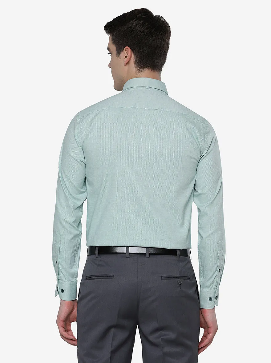 Pastel Green Solid Regular Fit Formal Shirt | JadeBlue