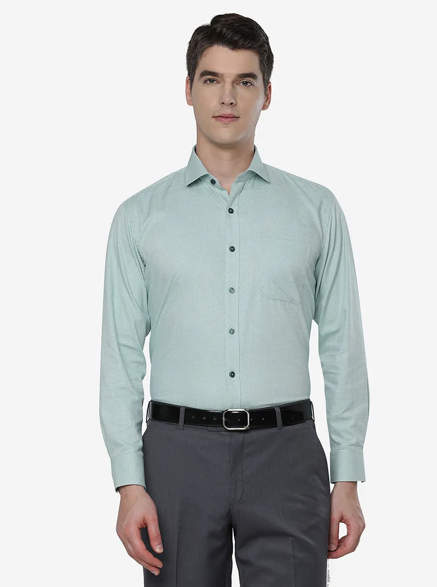 Pastel Green Solid Regular Fit Formal Shirt | JadeBlue