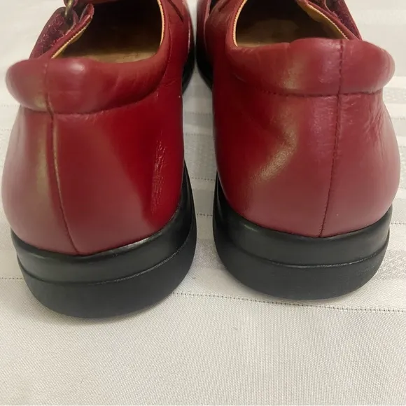 Red Leather Womens Mary Jane Shoes Excellent Quality Size 41 (9.5 US Conversion)