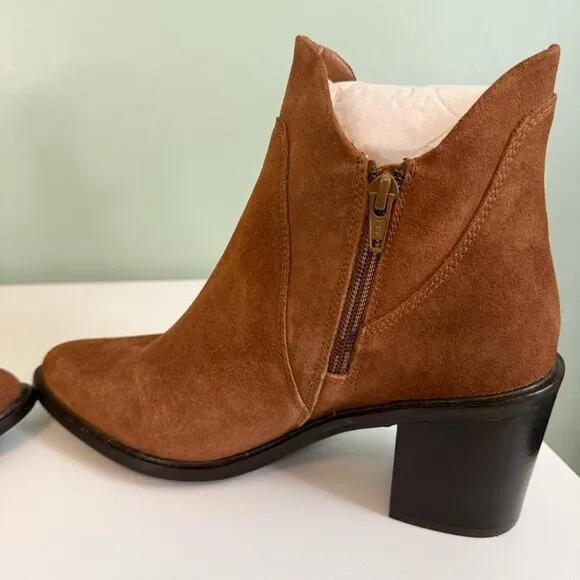 Seychelles Pretty Little Bird  Heeled Suede Bootie Cognac Size 7 Women's
