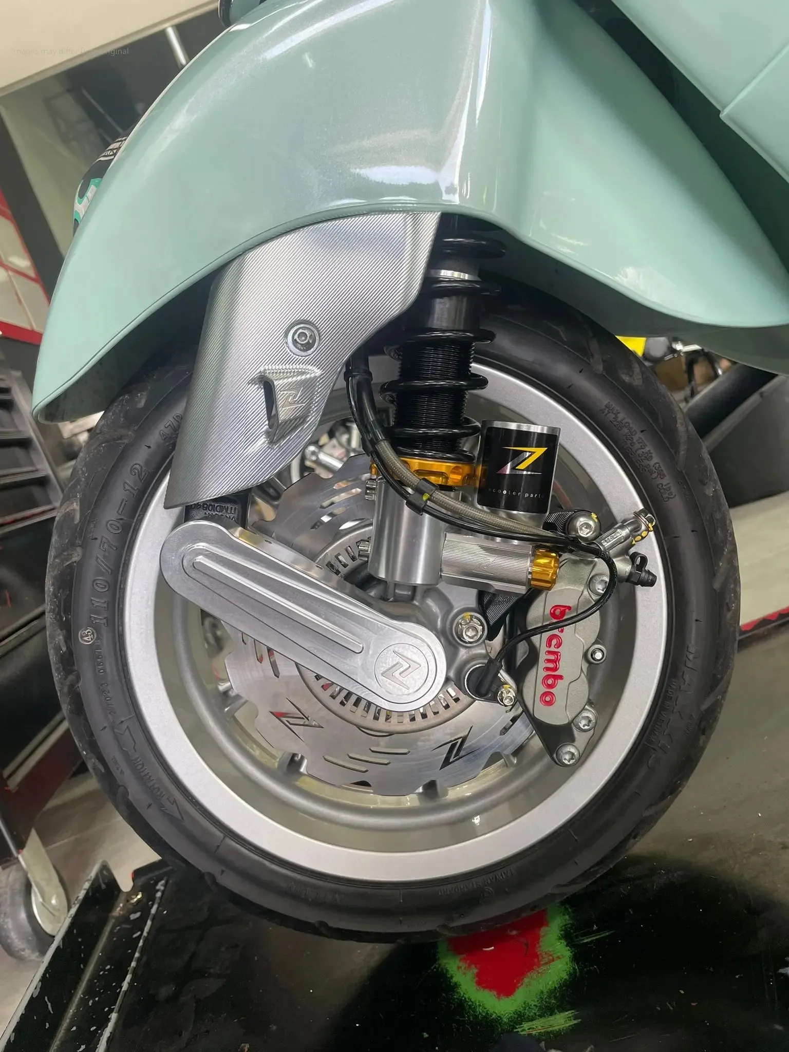 Shock Absorber ZELIONI Front Silver | Vespa Primavera/ Sprint 50-150cc ('17-)