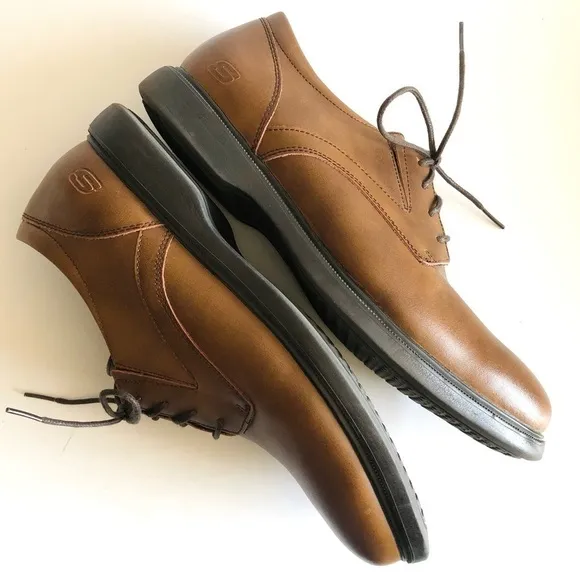 Skechers Relaxed Fit Revelt Remex Derby Extra Wide