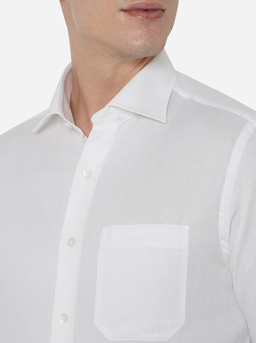 White Solid Slim Fit Formal Shirt | Metal